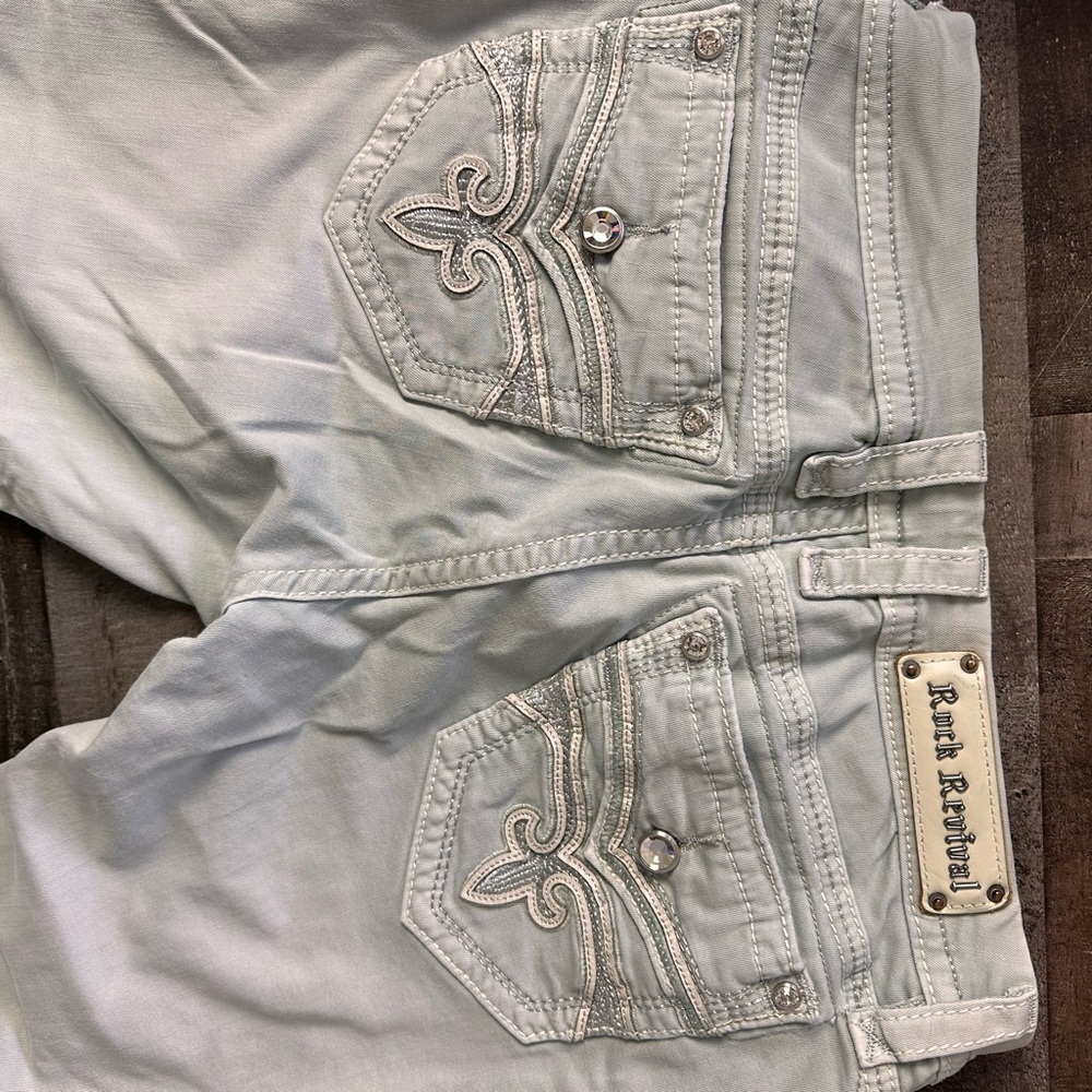 Rock Revival Gray capris - Picture 9 of 11